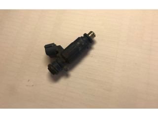 Vstřikovač 353102B000   Hyundai i30  pro benzínový motor 1.6  