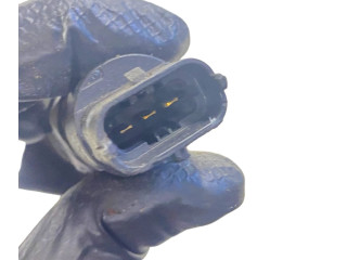 Топливная рампа 8658252, 002386L1 Volvo V70