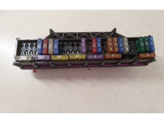 Pojistková skříňka 1486818473 Audi A8 S8 D3 4E 2004