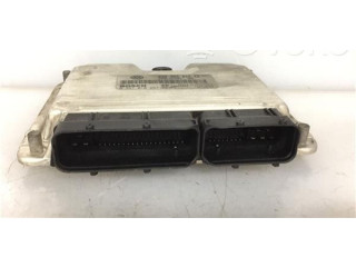 Блок управления двигателя 038906012CE, 0281010257   Skoda Fabia Mk1 (6Y)