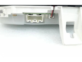 Přístrojová deska Mazda 3 I 2004 4SBN9KA