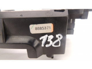 Блок управления 8685371   Volvo V70