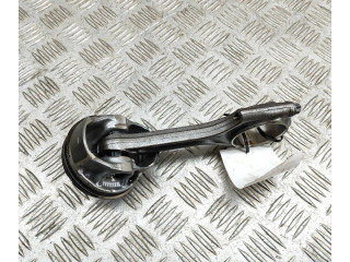 Поршень B 4204 T47 32298424, 31401957 Volvo XC40