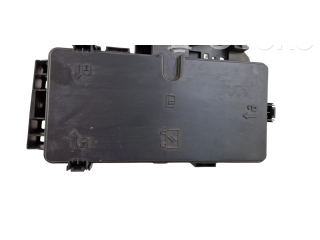 Блок предохранителей  L1MT14D068, L1MT14D068MG   Lincoln Aviator II    