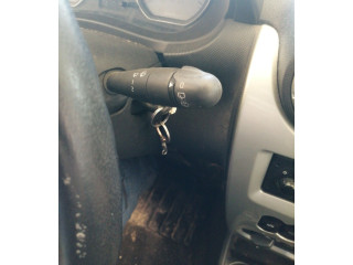 Ручка стеклоочистителей 6001551357 Dacia Sandero