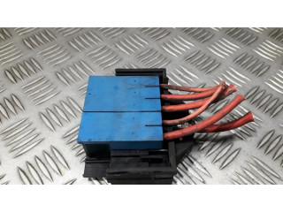 Блок предохранителей  9647301, 964730-1   Saab 9-5    