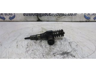 Жиклер (жиклеры) (форсунка (форсунки) 03G130073G Skoda Octavia Mk2 (1Z)