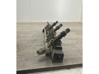 Топливная рампа 09133177A Opel Meriva A