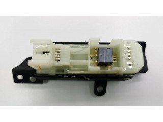 Включатель электрических окон