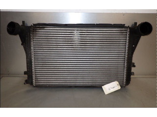 Интеркулер 1K0145803CD Audi A3 S3 8P