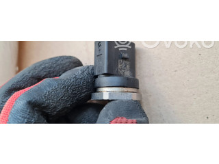 Топливная рампа 06J906054J Audi Q3 F3 для двигателя DKTA DKT