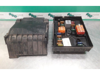 Блок предохранителей 1K0937125, 1K0937125 Volkswagen Jetta V