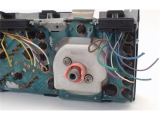 Přístrojová deska Renault 9 1988 7700815940