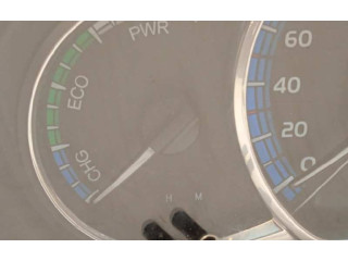 Přístrojová deska Toyota Yaris 2015 838000U390