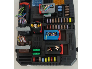 Блок комфорта 9819851280 Citroen C4 Cactus