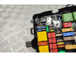 Блок предохранителей 9804848480 Peugeot 2008 I