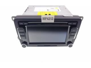 Радио/ проигрыватель CD/DVD / навигация