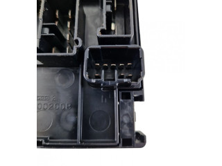 Блок предохранителей 82241SC070   Subaru Forester SH    