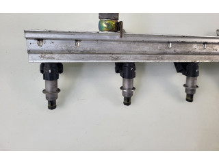 Топливная рампа    Honda Accord   для двигателя F20B6