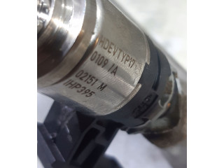 Топливная рампа 04C133320C Audi A1