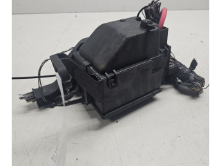 Блок предохранителей GX7314A076DA Jaguar XE