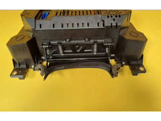 Přístrojová deska Audi A8 S8 D3 4E 2005 4E0920900T