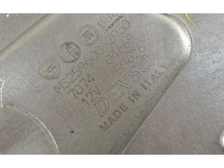 Моторчик заднего дворника 51954336, 707404669    Jeep Renegade