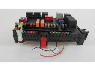 Pojistková skříňka A2219006902, A2219067000 Mercede-Benz S W221 2012