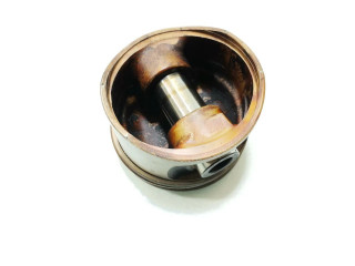  Поршень B 5252 FS   Volvo S70  V70  V70 XC  