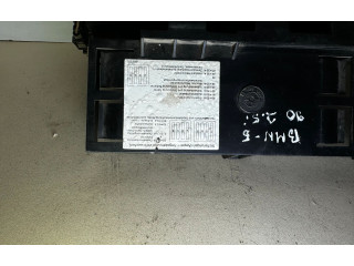 Pojistková skříňka 61131378539, 1378539 BMW 5 E34 1994