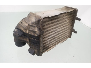 Интеркулер  059145805, 157562013   Audi A4 S4 B5 8D 2.5