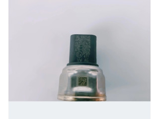 Vstřikovací lišta 06L906054B Volkswagen Tiguan