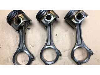 Píst 059AJ, CLA Audi Q7 4L pro naftový motor 3.0