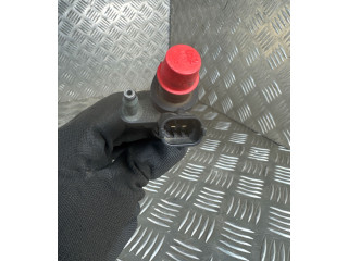 Форсунка 31303238, 0445116    Volvo V60   