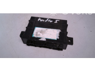 Řídící jednotka 1014287 Ford Mondeo MK I 1996