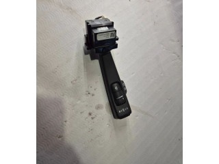 Ручка стеклоочистителей 31264169   Volvo V70