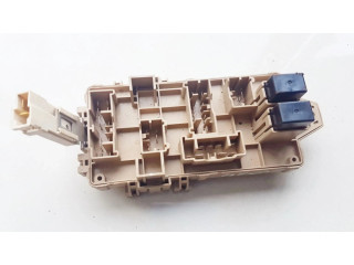 Блок предохранителей  lb100602b   Subaru Forester SG    