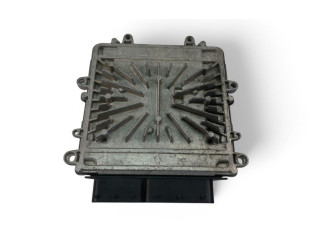 Блок управления двигателем Блок управления 31272462AA, 0281012765   Volvo V70