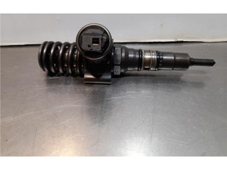 Форсунка 03G130073B    Volkswagen Touran I   