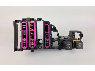 Блок предохранителей 8K0971845A Audi A5 8T 8F