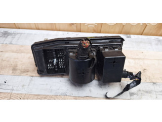 Pojistková skříňka Opel Antara 2008