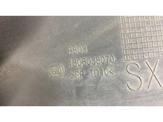 Отделка загрузочная дверь (молдинги)