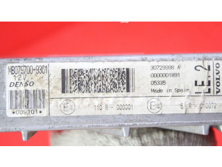 Блок управления двигателем Блок управления 30729998A, 30729998A   Volvo V70
