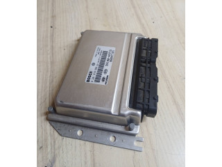 Блок управления двигателя 9450100100, 82480J7060   KIA Ceed