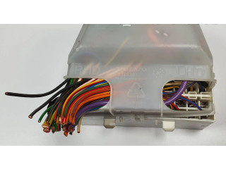 Блок предохранителей  9128381   Volvo 960    