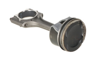 Шатун 06H198401D Volkswagen Golf VII