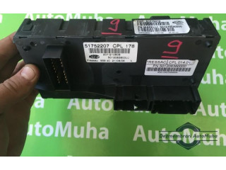 Блок предохранителей 207-210606, 501208380000 Fiat Albea