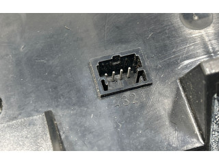 Блок управления климат-контролем Volkswagen Phaeton