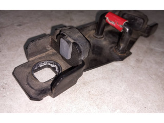 Zámek zadních dveří    Land Rover Range Rover Sport L320 2006