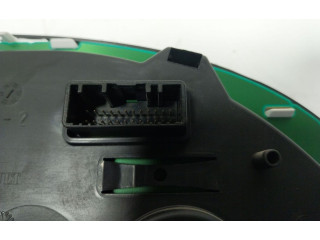 Панель приборов 248106897R, 248106459R Dacia Sandero